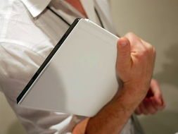 微软Surface RT 10.6英寸平板电脑 一次大胆的软件与硬件融合尝试